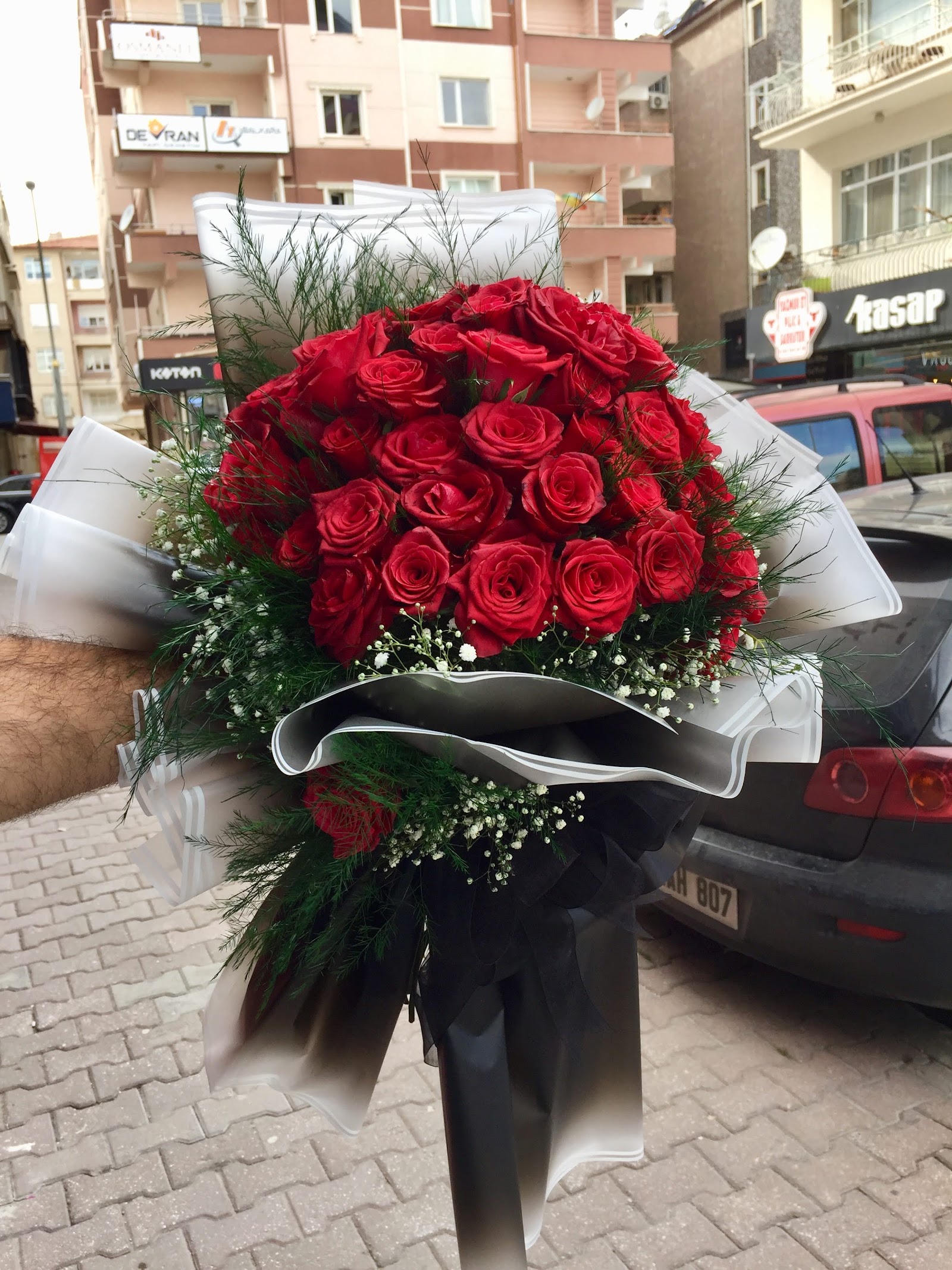 FLORİUM DESİGN ÇİÇEK ÇİKOLATA