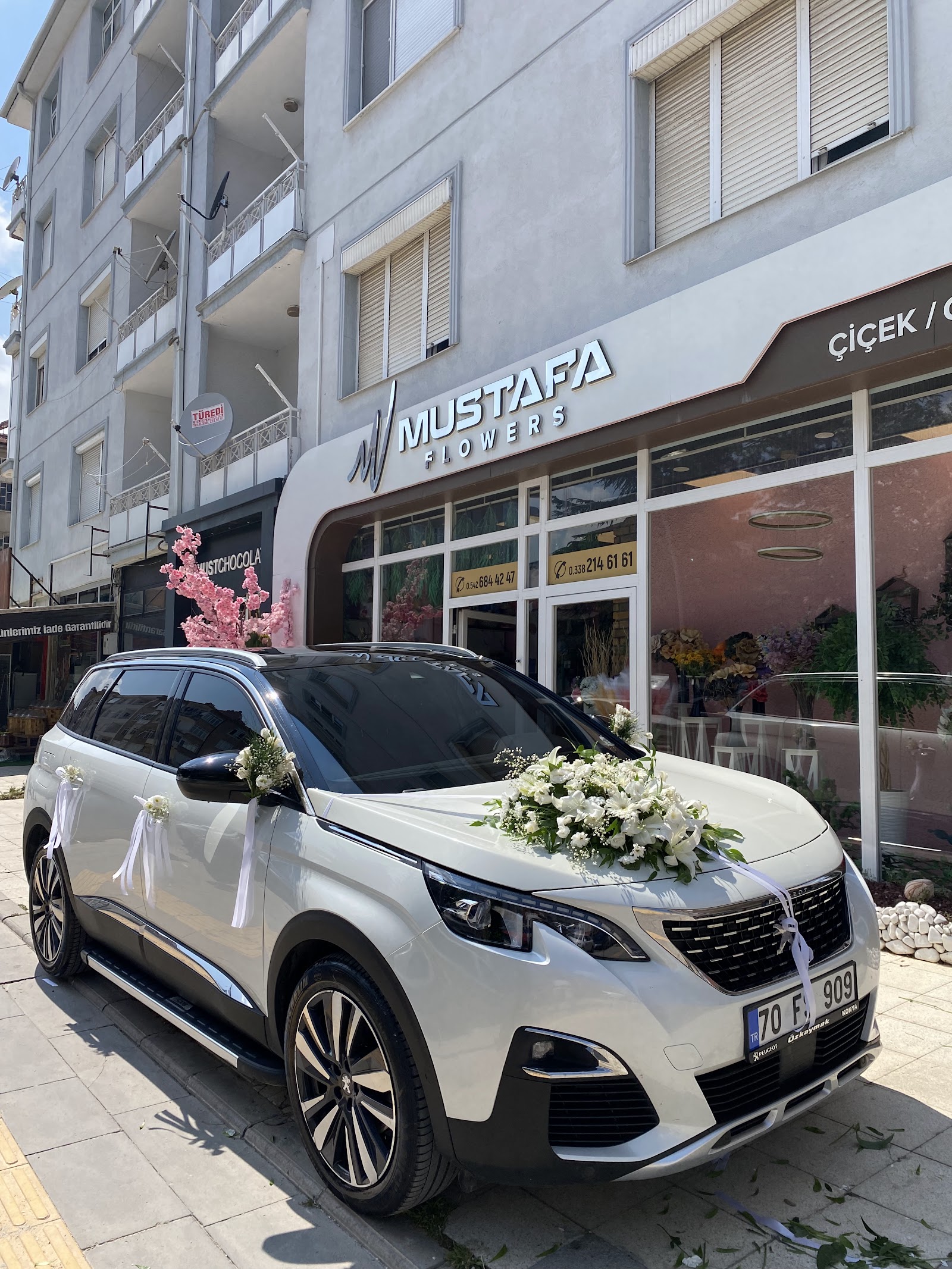 Mustafa Flowers Çiçek ve Çikolata