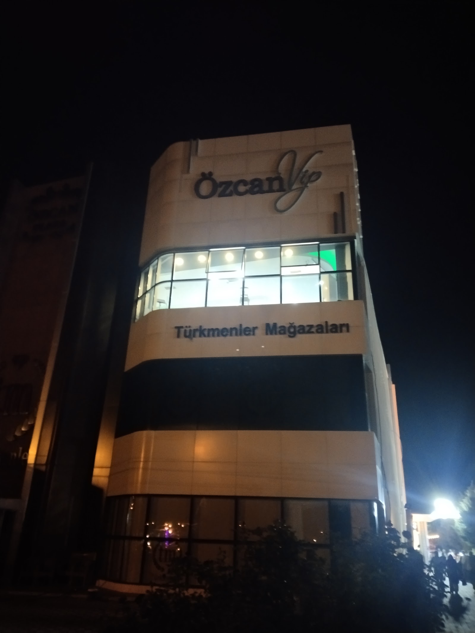 Ozcan Viper Wedding & Events