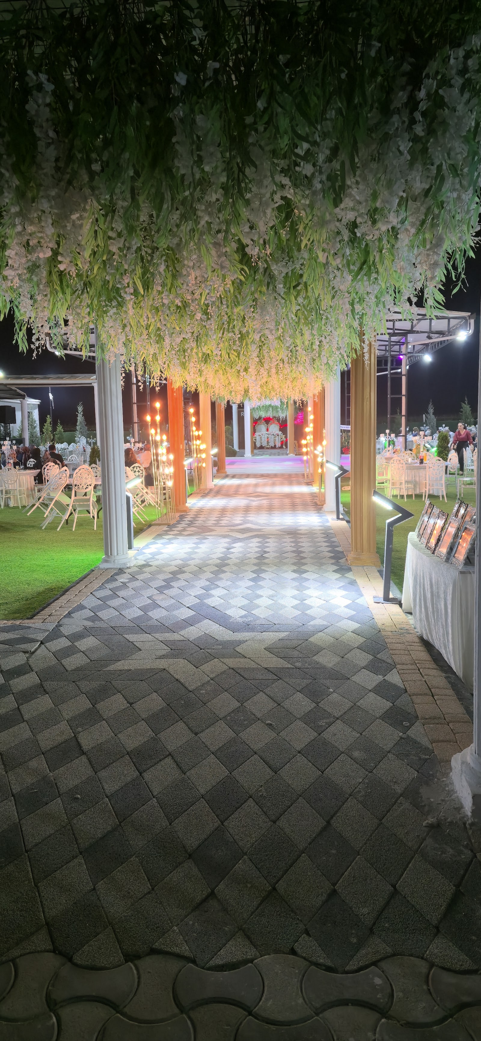 Royal Palace Garden Ve Wedding ( Kırbahçesi Ve Kapalı Düğün Sarayları ) — Merkez, Karaman kır düğünü mekanı görsel 7